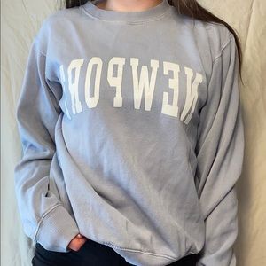 Brandy Melville Newport crewneck